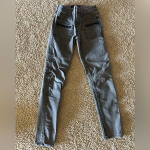 Sanctuary Skinny Gray Denim Jeans. Gently worn